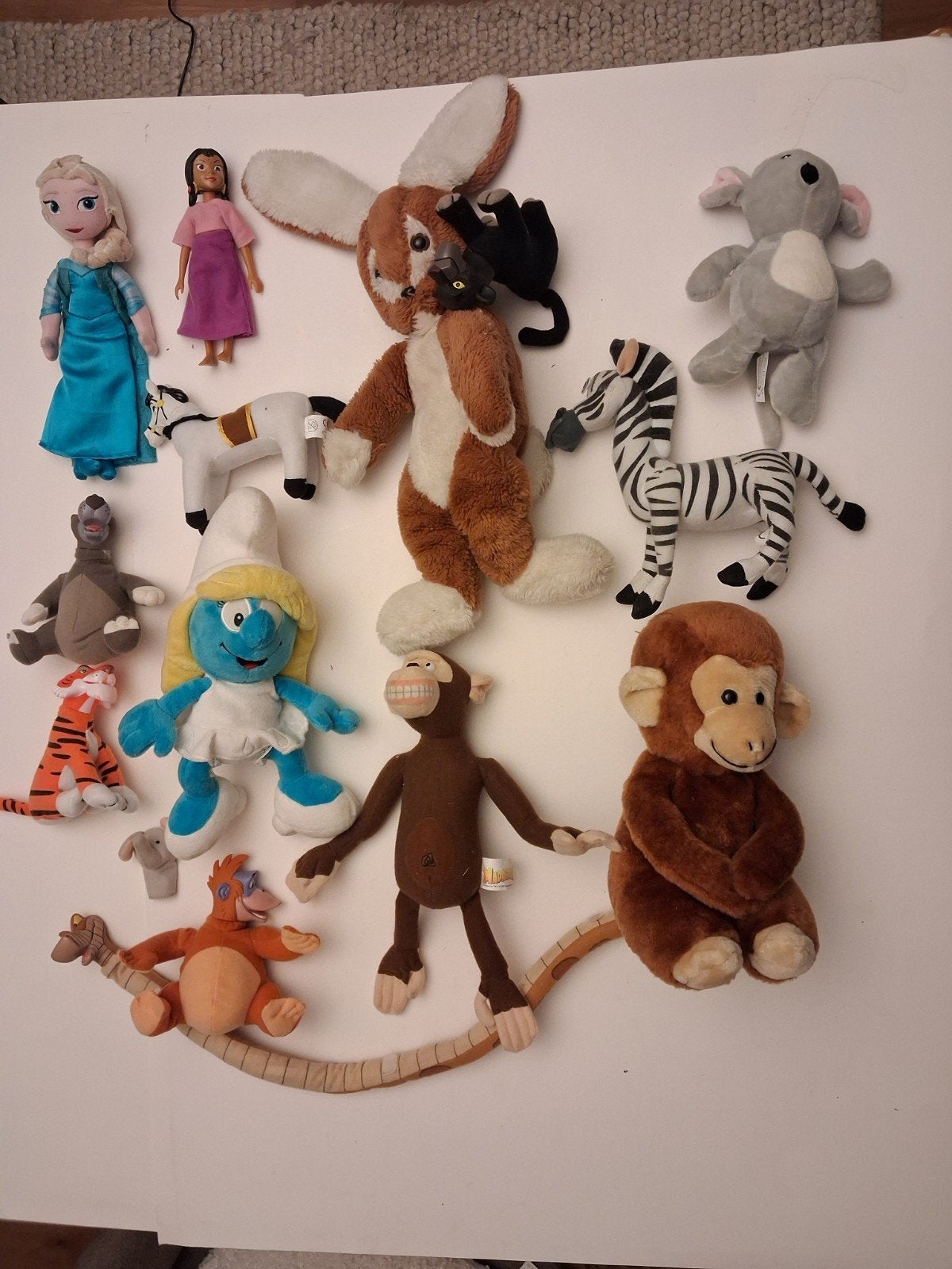 Diverse knuffels en poppen - Grote collectie, Gebruikt, Overige merken, Disney, Konijn