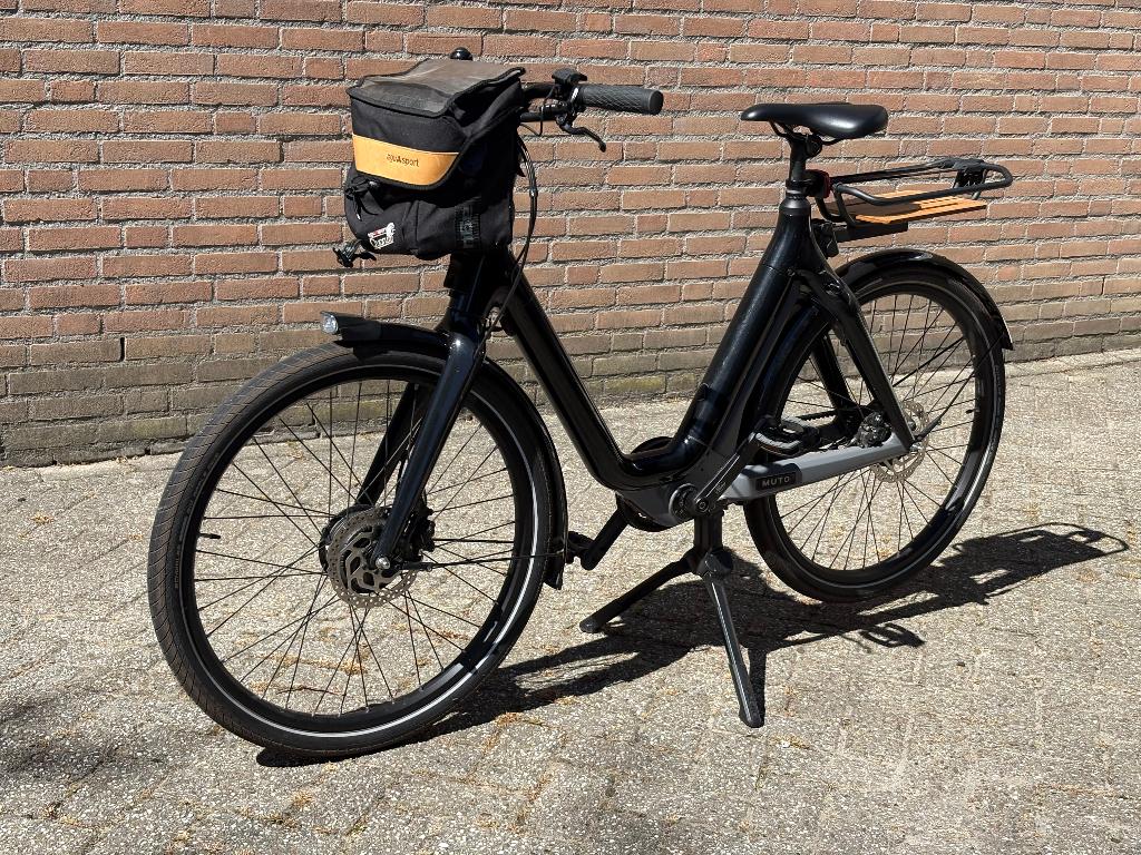 Trendy MUTO city bike in zeer goede staat, Fietsen en Brommers, Elektrische fietsen, Zo goed als nieuw, 47 tot 51 cm, 50 km per accu of meer