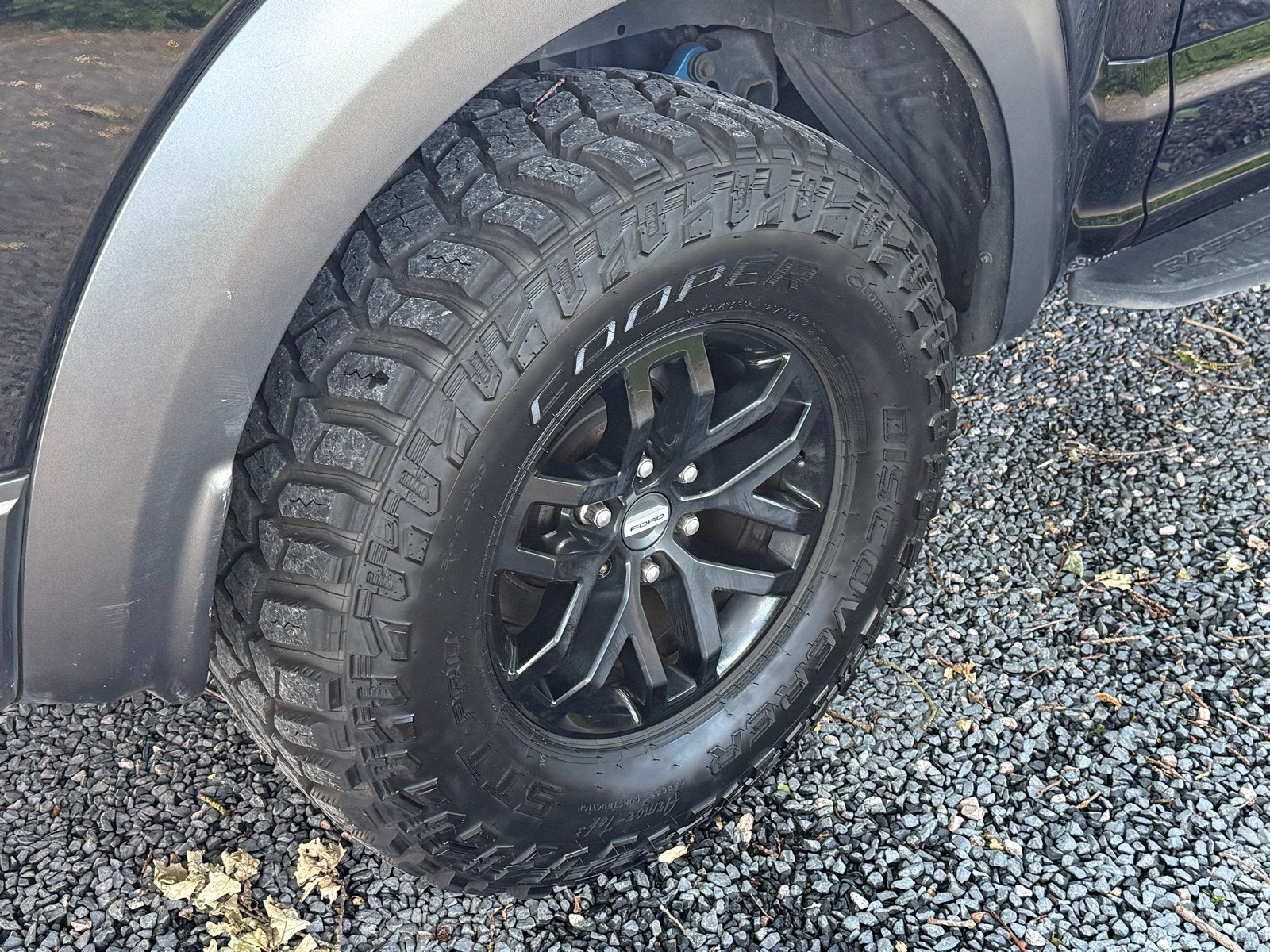 Cooper Discoverer STT Pro 315/70/17 Banden, Auto-onderdelen, Banden en Velgen, Ophalen, Gebruikt, 17 inch, Band(en)