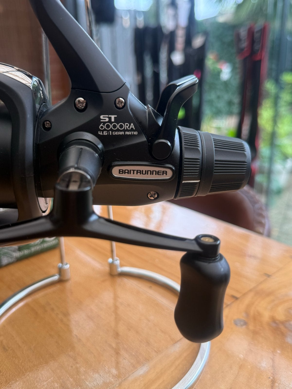 *** Shimano Baitrunner ST 6000RA - Absolute nieuwstaat ***, Ophalen of Verzenden, Zo goed als nieuw, Molen