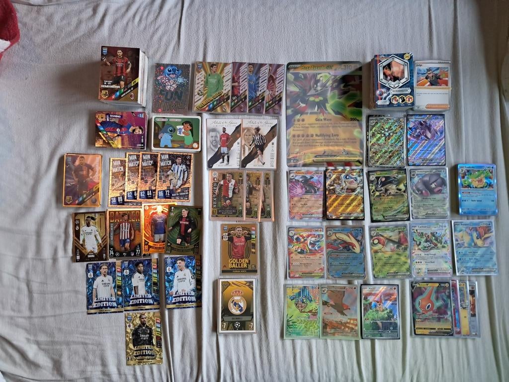 Grote verzameling kaartjes van Panini en Topps. Pokemon!, Ophalen of Verzenden, Nieuw