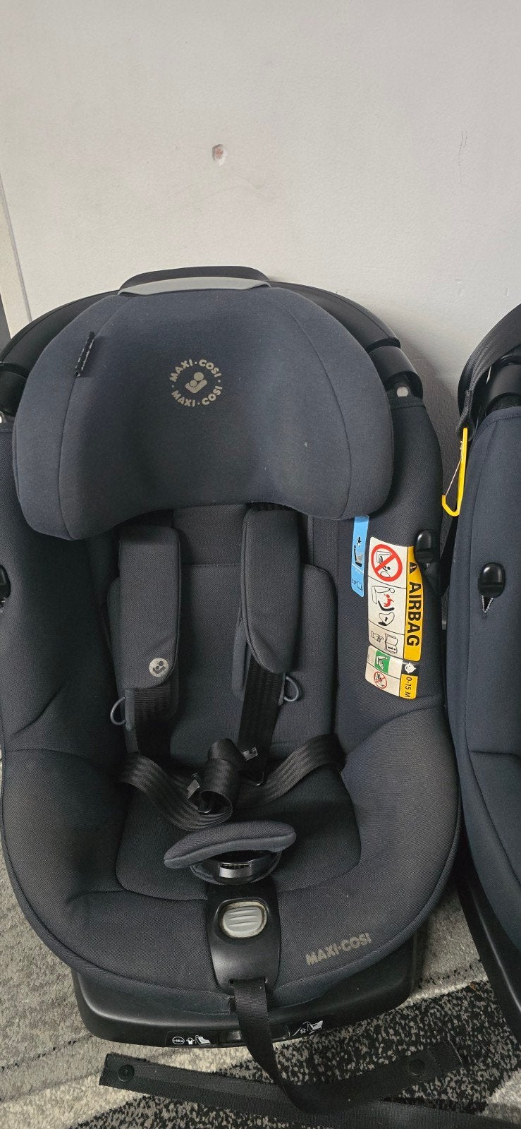 2Maxi-Cosi autostoel met Isofix, Ophalen, Verstelbare rugleuning, 0 t/m 18 kg, Zo goed als nieuw