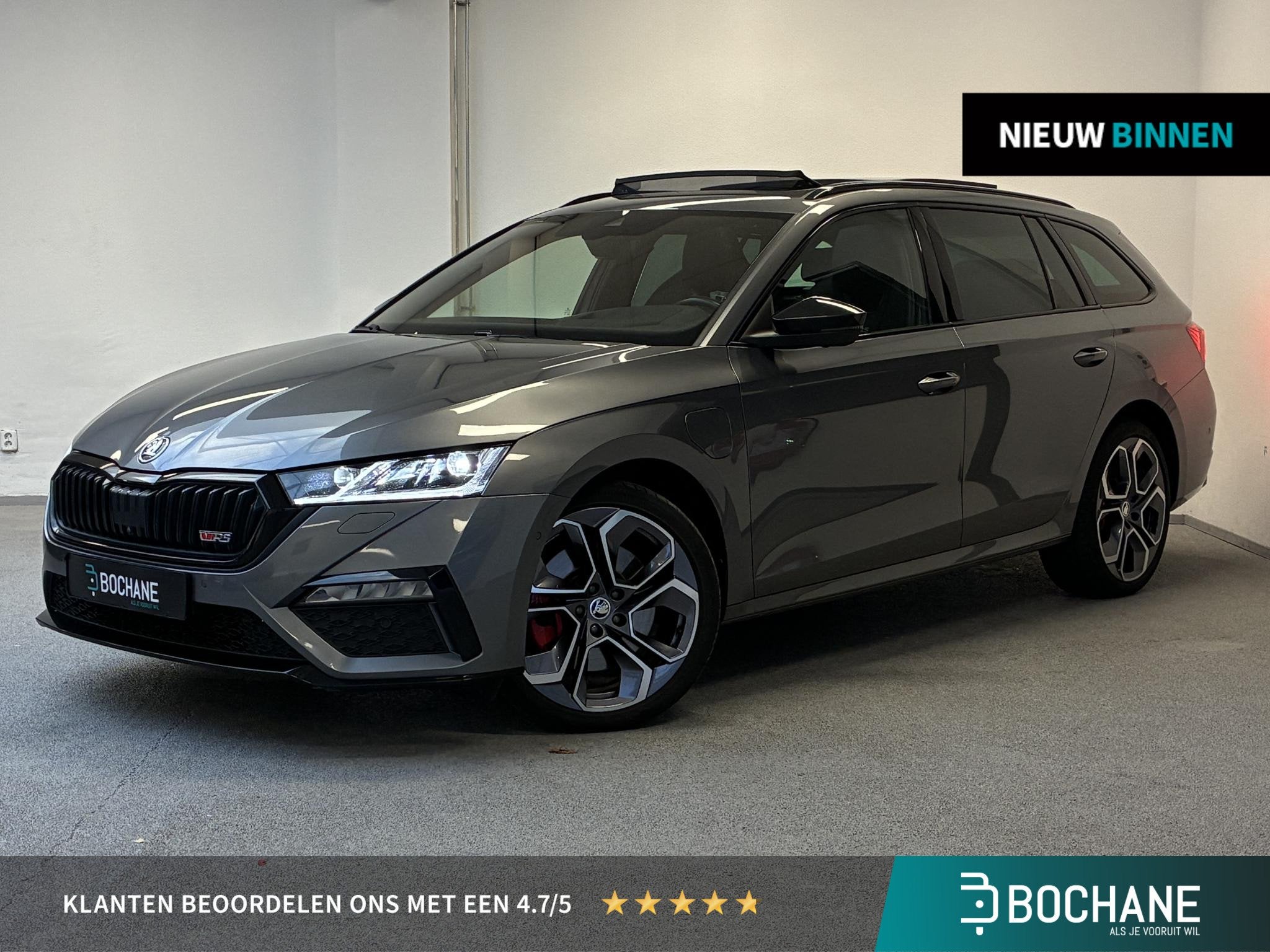 Skoda Octavia Combi 1.4 TSI RS iV PHEV | PANO | 360 CAMERA |, Auto's, Dealer onderhouden, Gebruikt, 4 cilinders, Hybride Elektrisch/Benzine