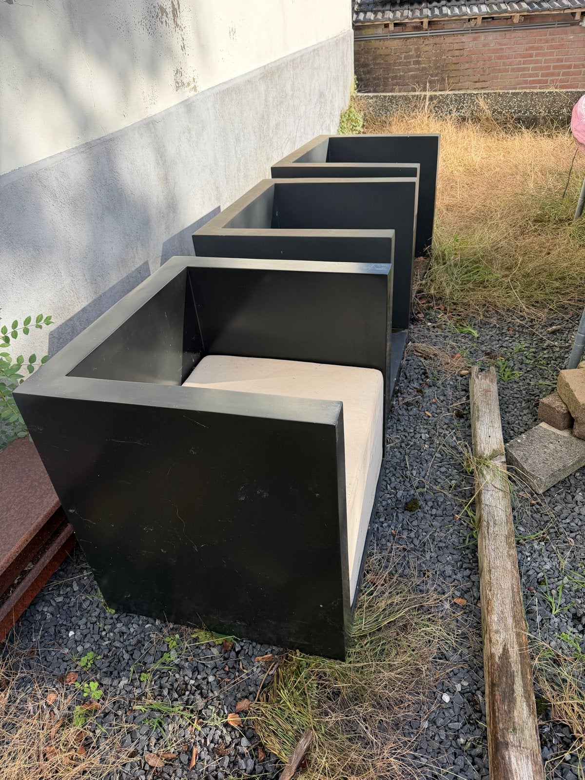 Zwarte kunstof kubussen zitmeubels (3 stuks), Ophalen, Gebruikt, Metaal