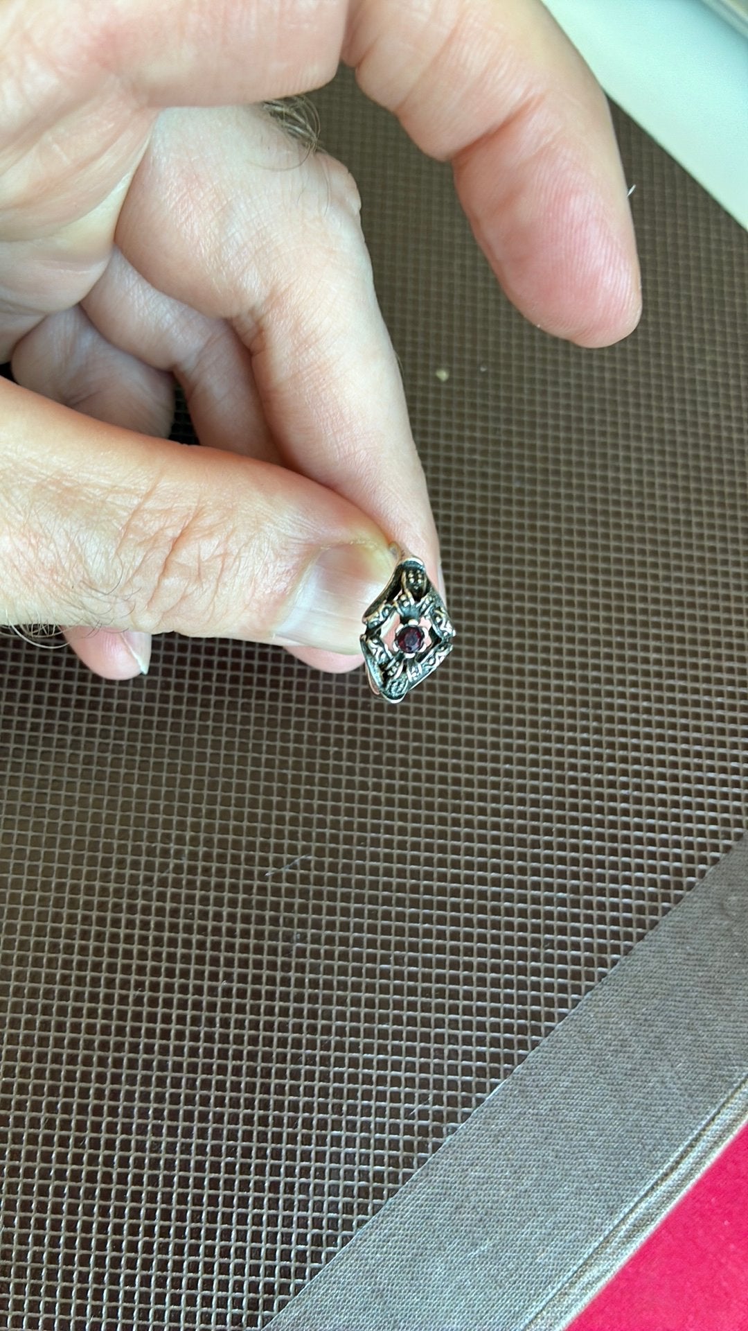 925 Sterling zilver ring 18 mm met granaatsteen, 18 tot 19, Gebruikt, Ophalen of Verzenden, Dame