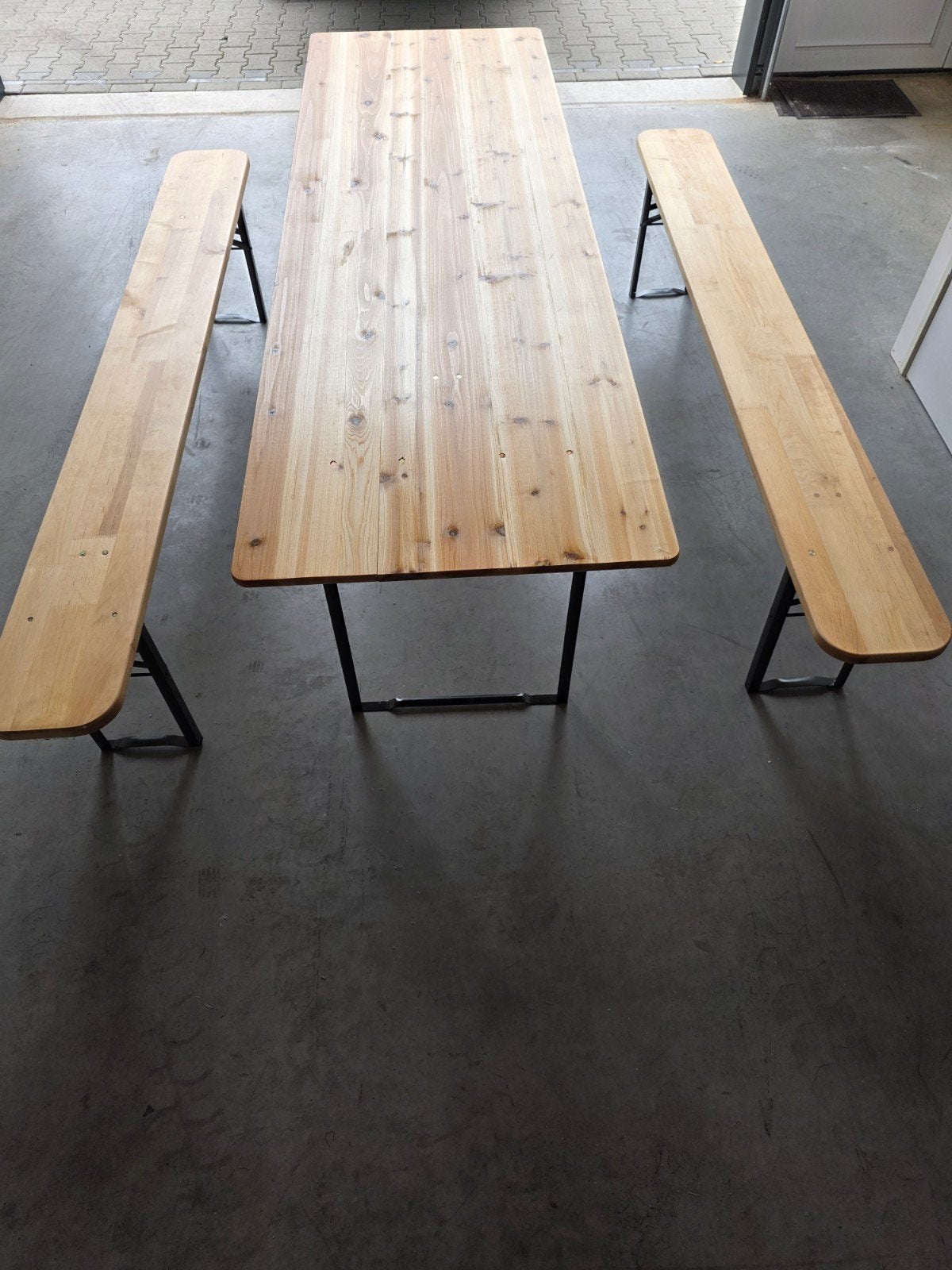 Te huur: Biertafelsets met 2 banken - Houten klaptafel en ba, Ophalen, Gebruikt, Overige