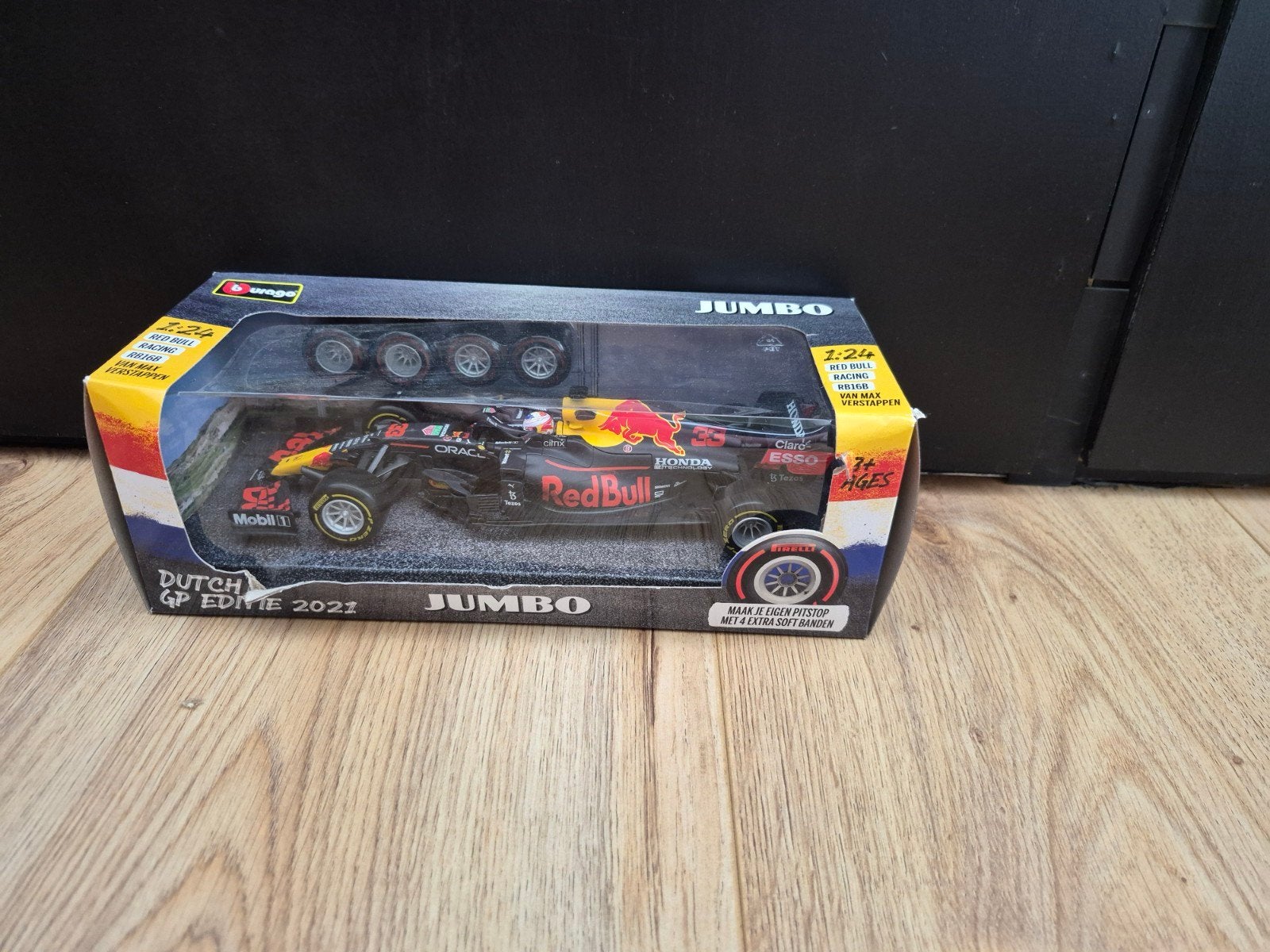 Bburago Red Bull Racing RB16B Max Verstappen 1:24, Ophalen of Verzenden