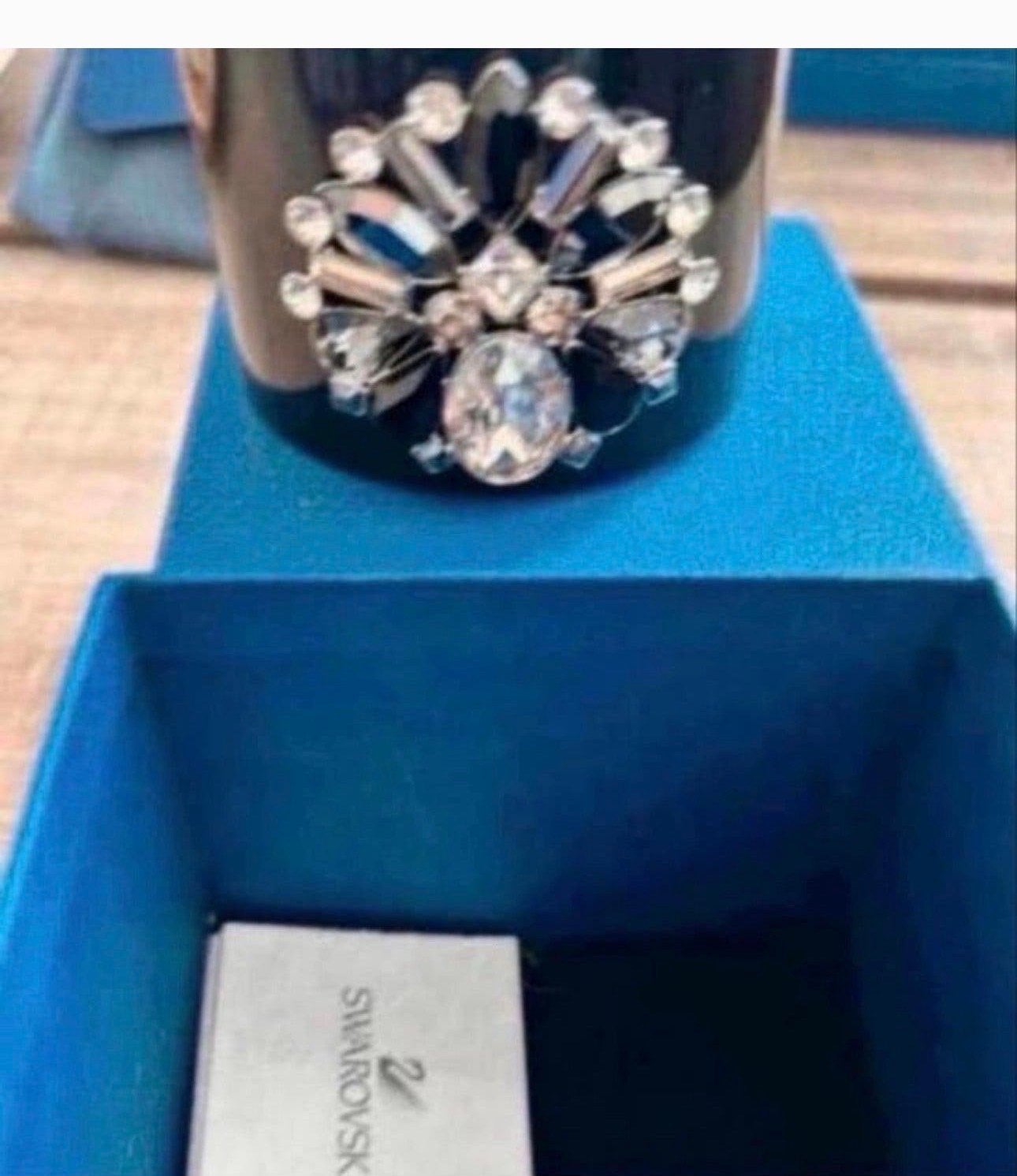 Swarovski Armband met Schitterende Kristallen - Zo Goed als, Met kristal, Overige materialen, Zwart, Ophalen of Verzenden