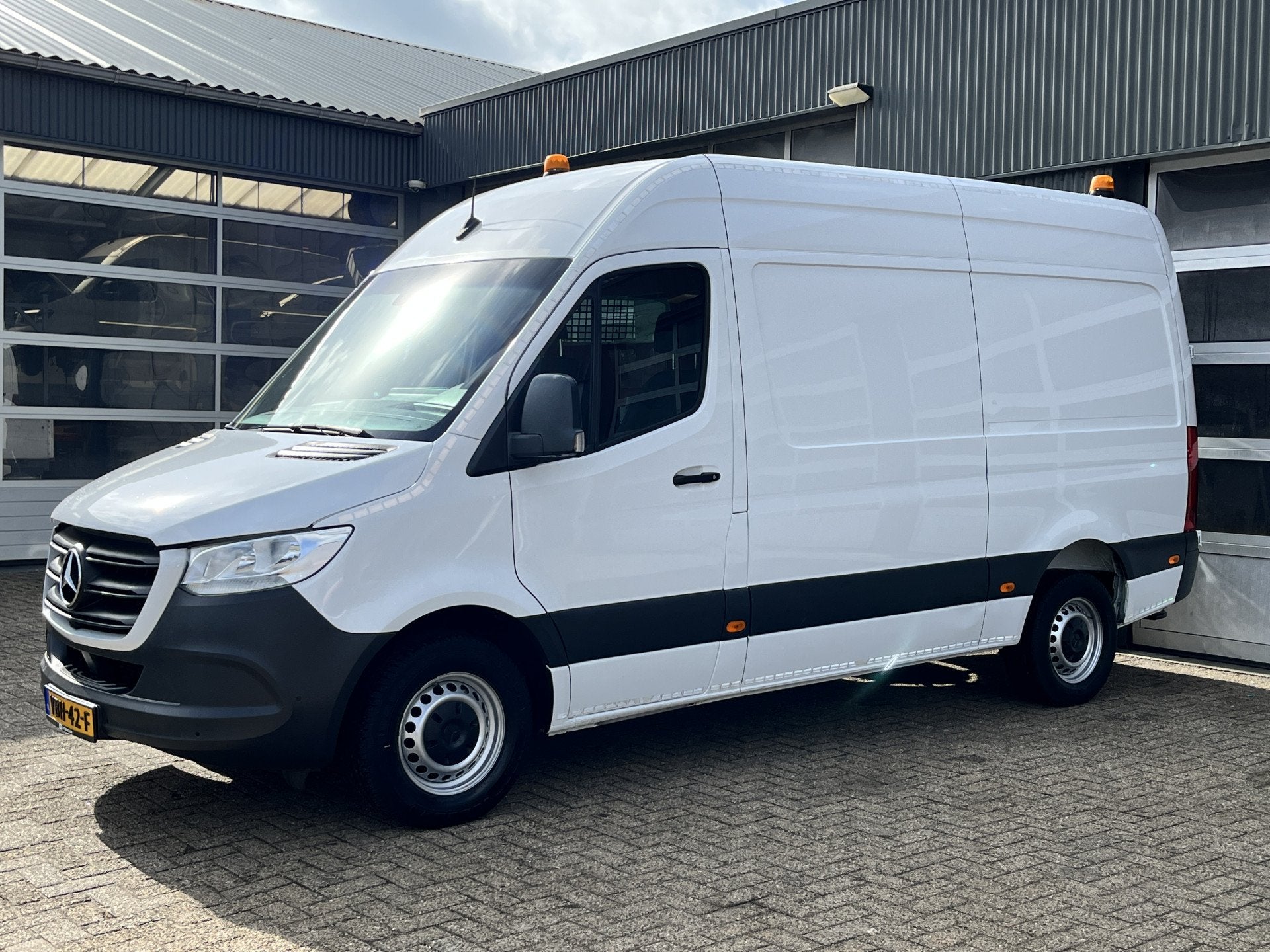 Mercedes-Benz Sprinter 314 2.2 CDI L2H2 Werkplaats inrichtin, Auto's, Automaat, Gebruikt, Wit, Bedrijf