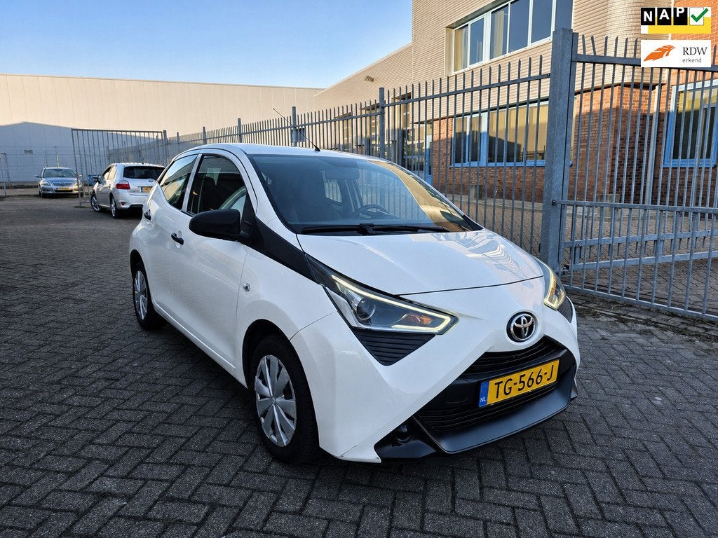 Toyota Aygo 1.0 VVT-i x-fun|AIRCO|BT|dealer onderhouden, Auto's, Toyota, Bedrijf, Te koop, Aygo, ABS, Airbags, Airconditioning
