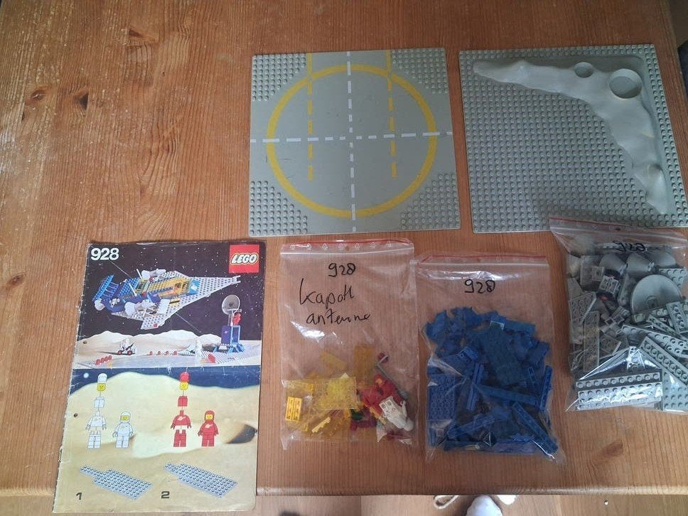 LEGO Classic Space 928 - Compleet met boekje, Ophalen of Verzenden