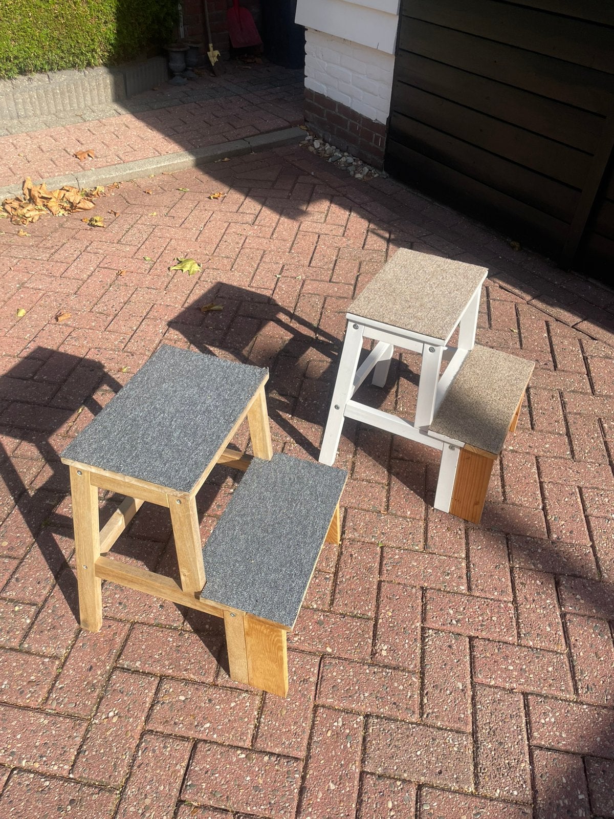 Prijs verlaagd - 2 Opstapjes / Krukje IKEA Bekfäm, Huis en Inrichting, Ophalen of Verzenden, Zo goed als nieuw, Hout