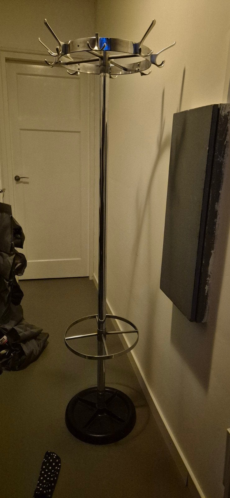 Vintage staande kapstok van metaal - Chroom, Huis en Inrichting, Woonaccessoires | Kapstokken, Ophalen, Gebruikt, Metaal, Staande kapstok