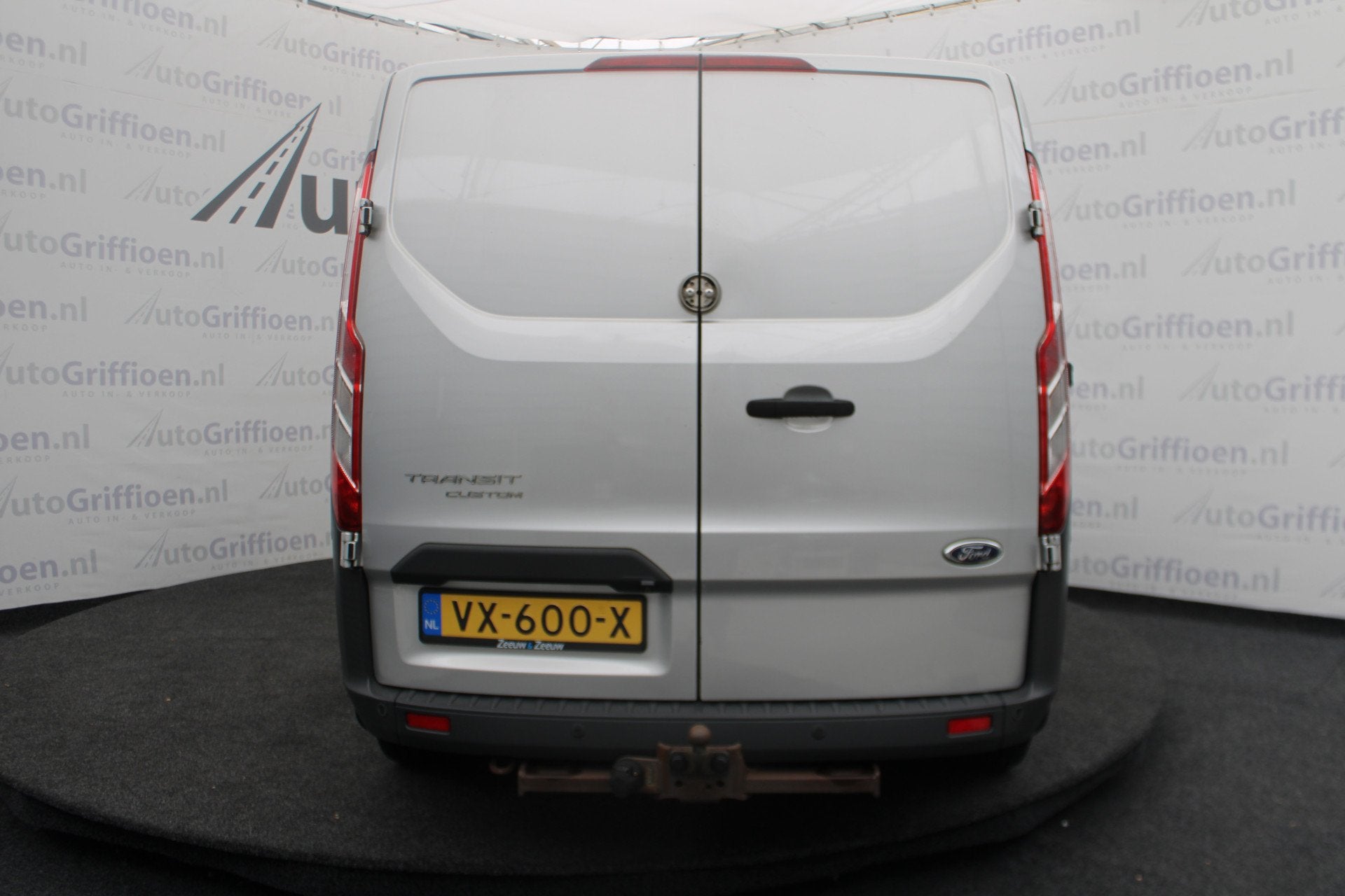 Foto 3 van Ford Transit Custom 270 2.2 TDCI L1H1 Trend camera, navi, ai