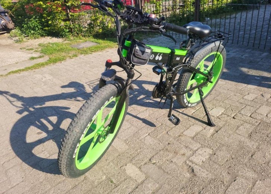 66 R5 26 inch opvouwbare elektrische fiets in nieuwstaat, Ophalen, Gebruikt, 50 km per accu of meer, Overige merken