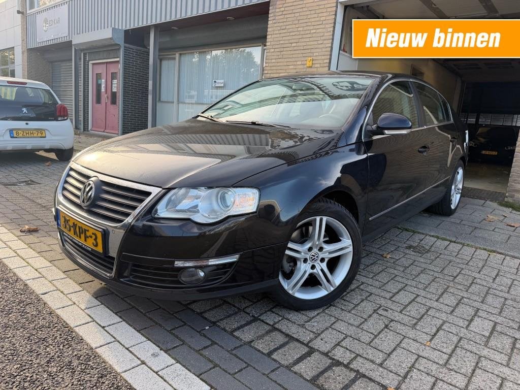 Volkswagen PASSAT 1.4 TSI Comfortline BM CLIMA N. DISTR. KET, Gebruikt, 4 cilinders, Zwart, Origineel Nederlands