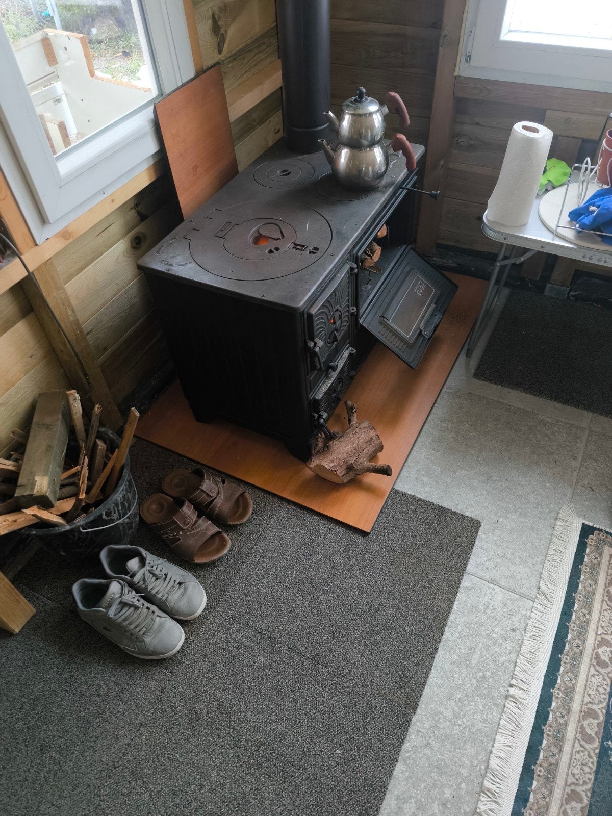 Houtkachel met kookplaat en oven // Guzine Soba, Huis en Inrichting, Kachels, Ophalen, Gebruikt, Vrijstaand, Hout