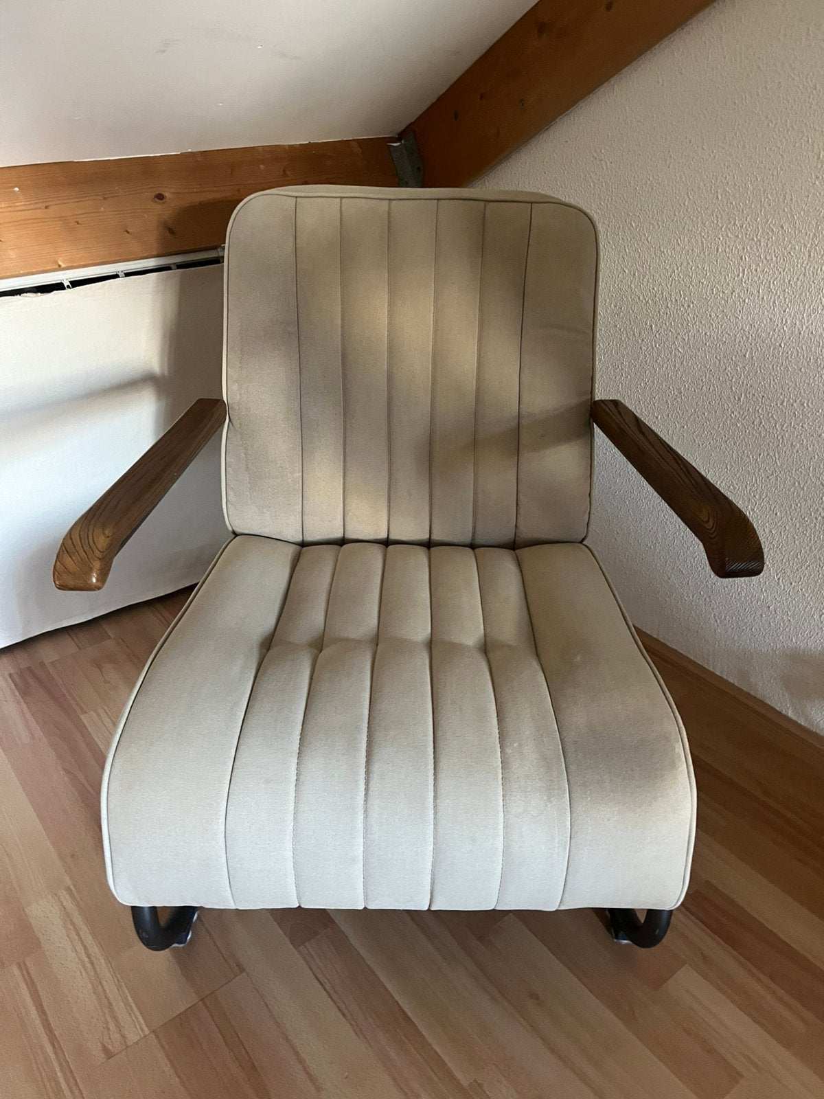 Retro fauteuil merk Eleonora, Ophalen, Gebruikt, Hout, Minder dan 75 cm