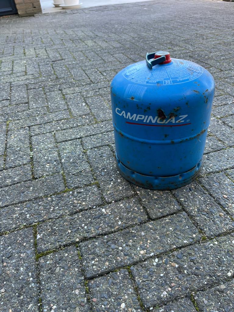 Lege blauwe gasfles 907, Caravans en Kamperen, Kampeeraccessoires, Ophalen, Zo goed als nieuw