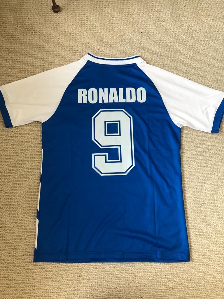 Ronaldo PSV Retro voetbalshirt maat S, Verzamelen, Ophalen of Verzenden