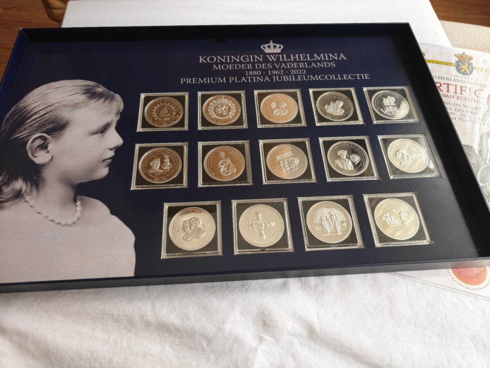 Koningin Wilhelmina Premium Platina Jubileumcollectie, Ophalen of Verzenden, Overige typen