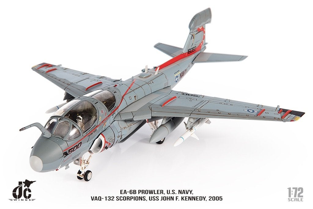 Grumman EA-6B Prowler VAQ-132 Scorpions U.S. Navy JC Wings, Glow2B Germany GmbH Erlenbacher Str. 3 shop@glow2b.de, Schaalmodel