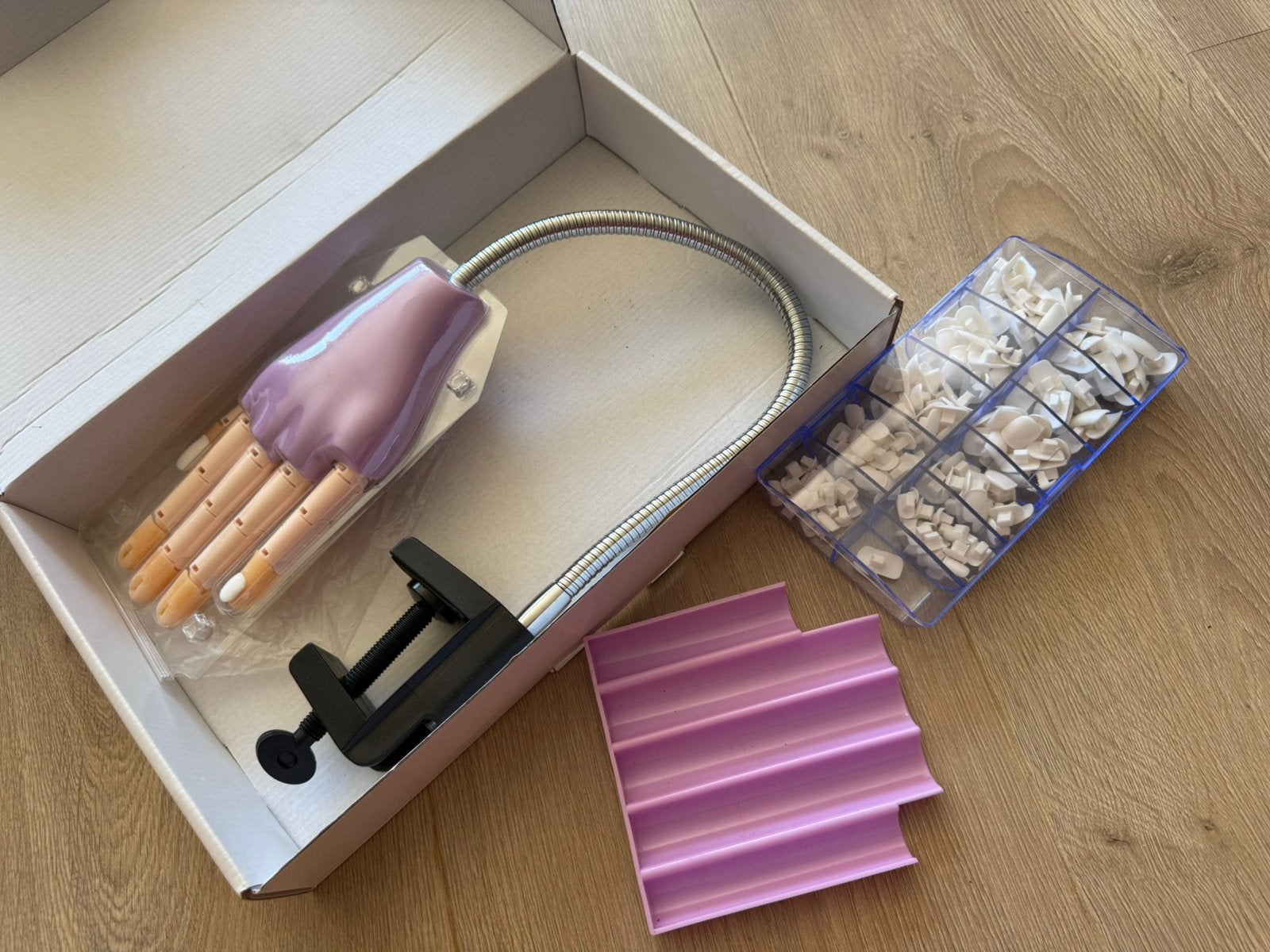 Oefen hand nagels, Overige kleuren, Ophalen of Verzenden, Zo goed als nieuw, Handen en Nagels