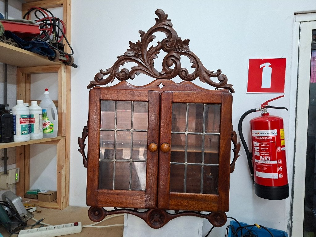 antiek sierlijke vitrine wandkastje, Ophalen of Verzenden