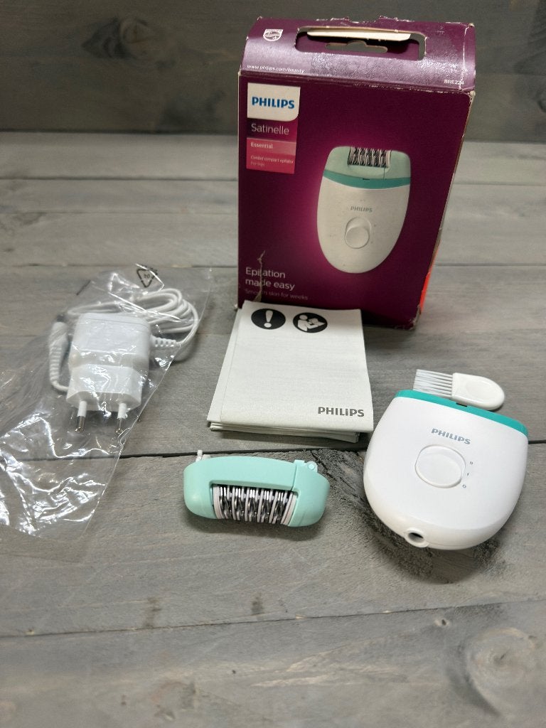Epilator Philips Satinelle Essential Compacte- BRE224/00-, Scheren en Epileren, N.v.t., N.v.t., Nieuw