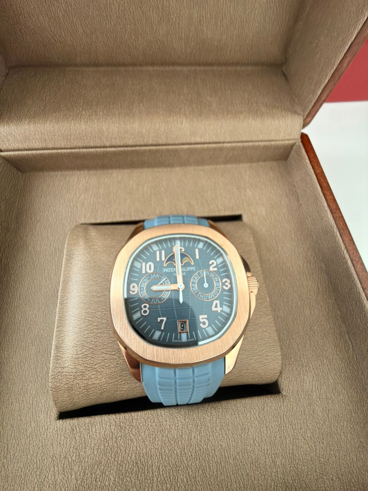 Patek philippe aquanaut 5261R-001, Ophalen, Zo goed als nieuw