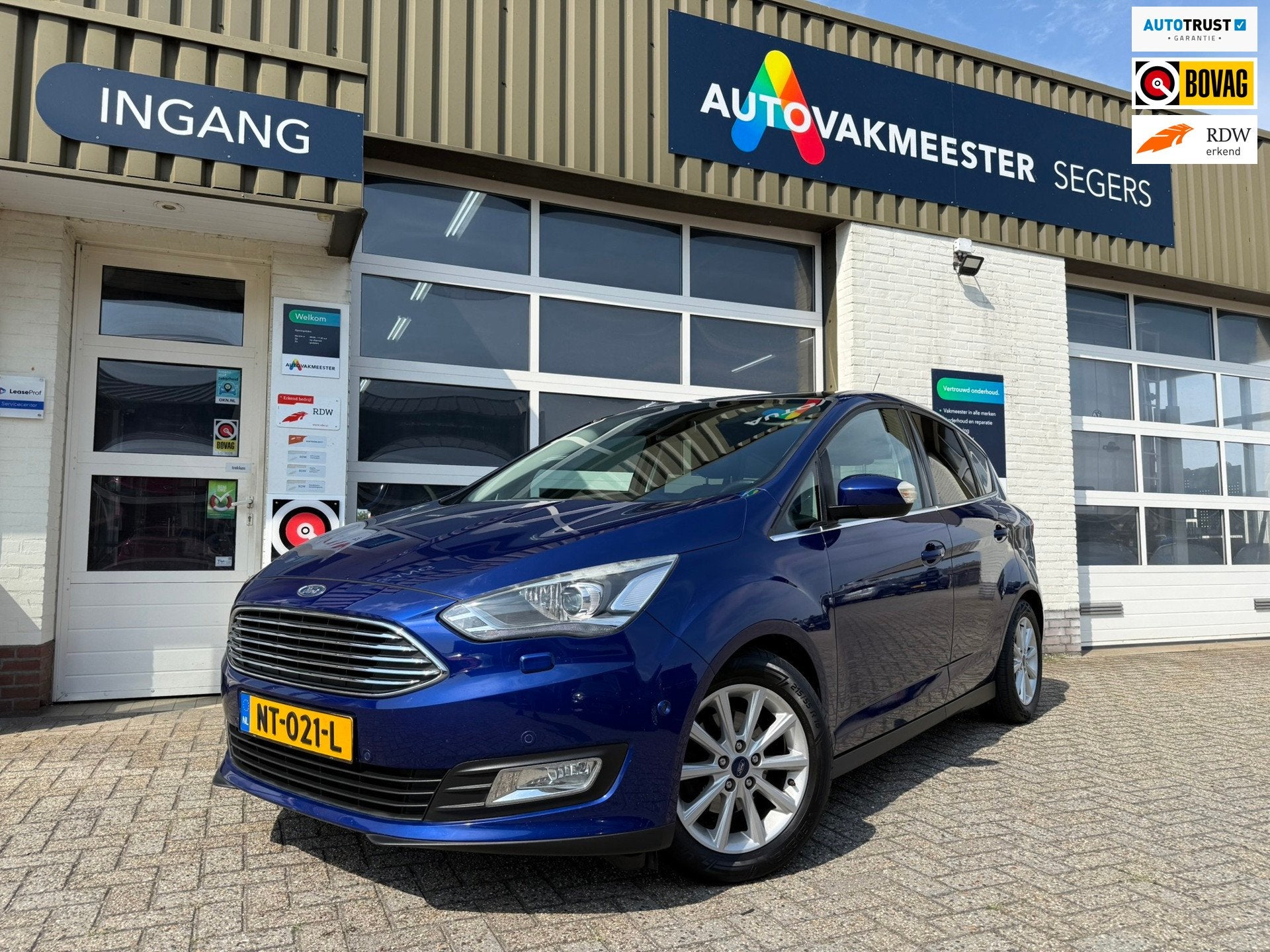 Ford C-Max 1.0 Titanium|Nieuwe motor|Vol opties|Pano|Trekhaa, Gebruikt, Blauw, Handgeschakeld, 3 cilinders