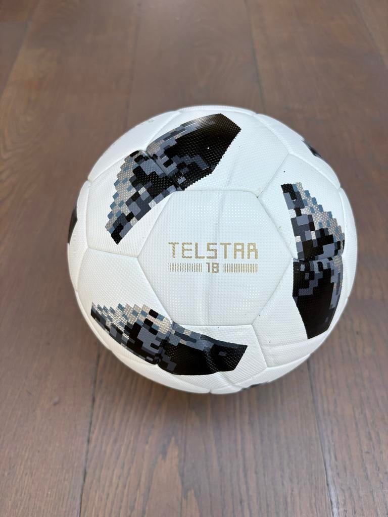 Telstar WK voetbal 2018 Rusland, Sport en Fitness, Voetbal, Maat XL, Ophalen of Verzenden, Zo goed als nieuw, Bal