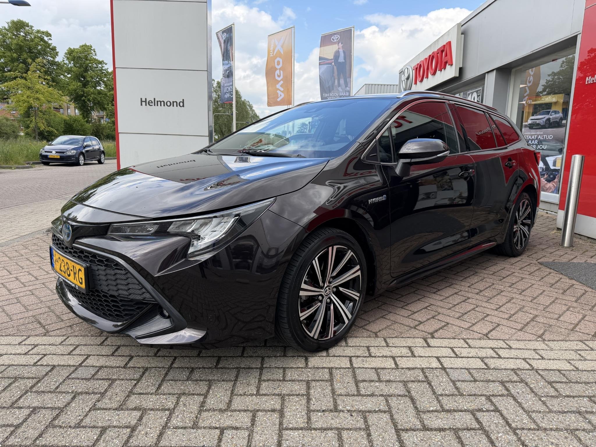 Foto 4 van Toyota Corolla Touring Sports 1.8 Hybrid Dynamic 1e eigenaar
