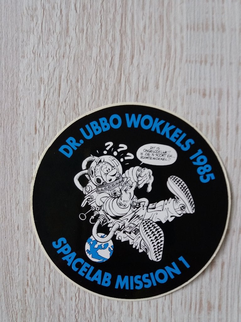 sticker DR. UBBO WOKKELS 1985 SPACELAB MISSION 1, Ophalen of Verzenden, Zo goed als nieuw, Overige typen