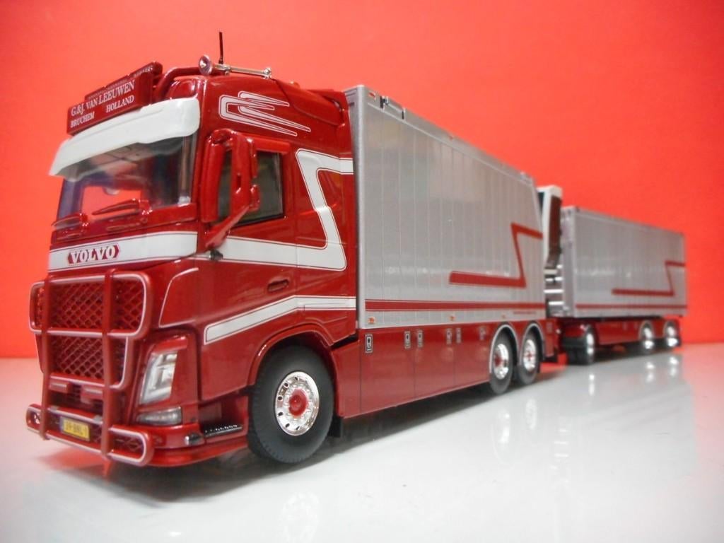 TEKNO VOLVO FH04 G&J VAN LEEUWEN 89393, Hobby en Vrije tijd, Modelauto's | 1:50, Ophalen of Verzenden, Nieuw, Bus of Vrachtwagen
