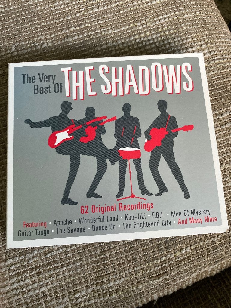 The Very Best Of The Shadows - 62 Original Recordings CD, Inclusief boekje, Ophalen of Verzenden, Zo goed als nieuw, Classic Rock