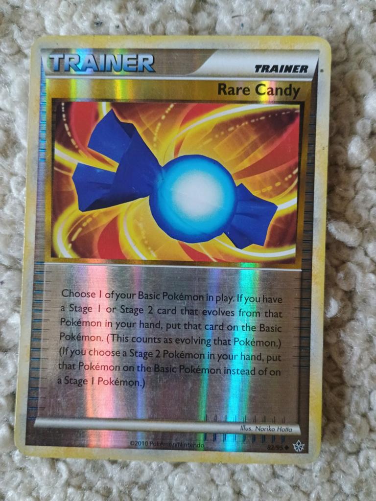 Oude kaart rare candy reverse holo 82/95, Hobby en Vrije tijd, Verzamelkaartspellen | Pokémon, Ophalen of Verzenden, Zo goed als nieuw