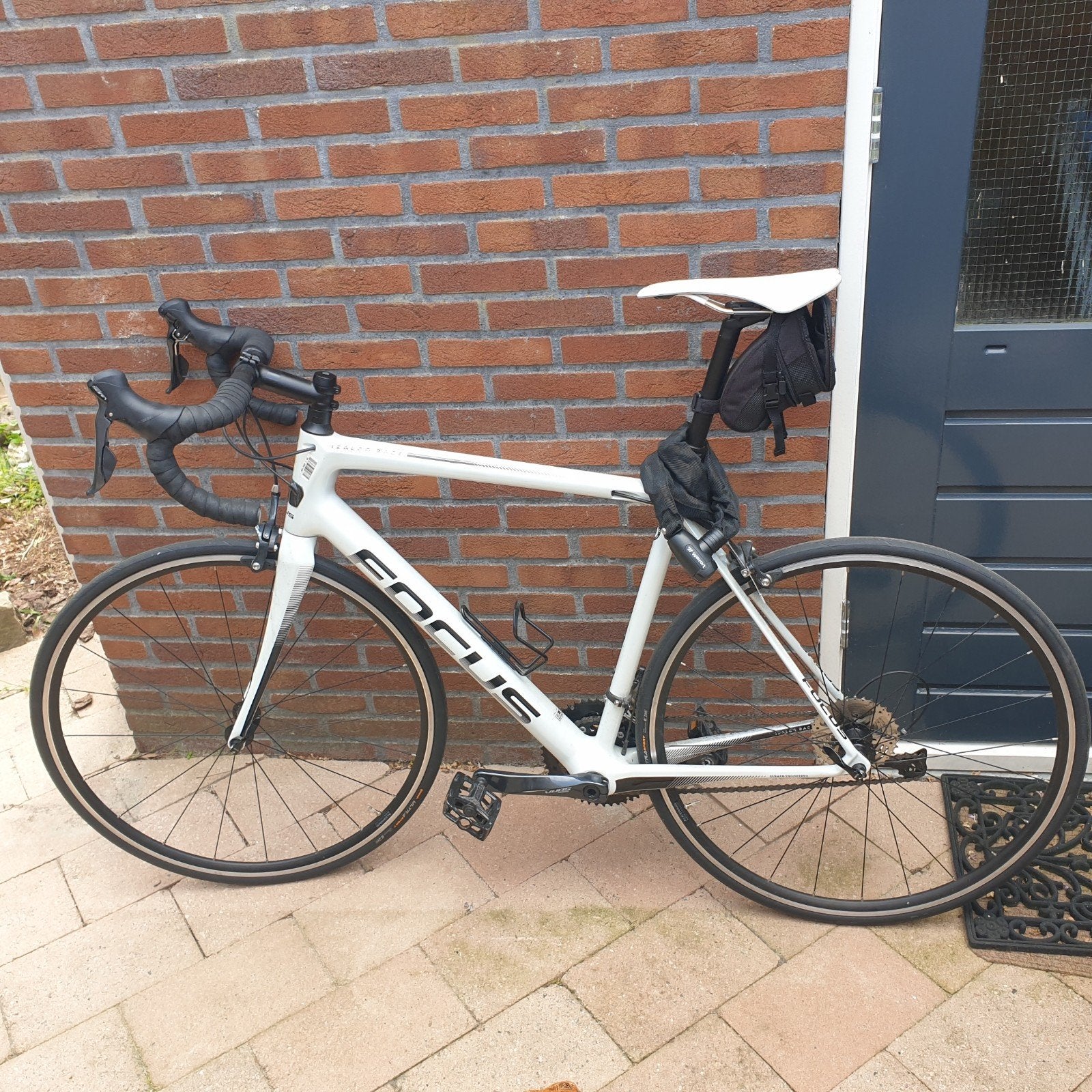 Focus Izalco Race racefiets - L/57cm - Zo goed als nieuw, Fietsen en Brommers, Fietsen | Racefietsen, Carbon, Velgrem, Zo goed als nieuw