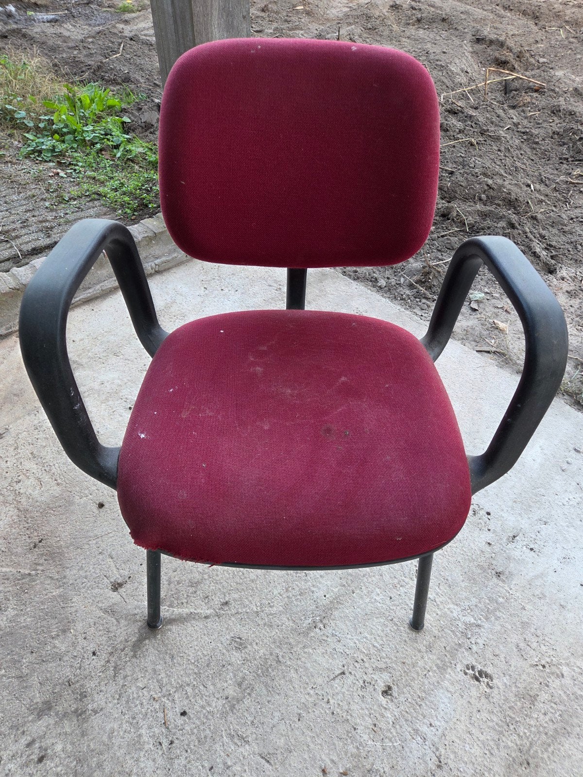 2 degelijke stoelen, Ophalen, Gebruikt, Twee, Kunststof