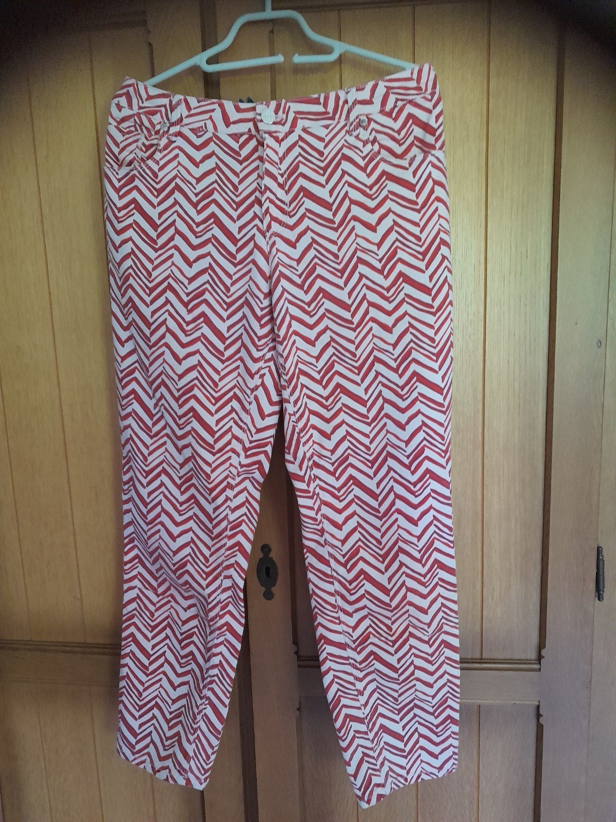 Rood witte broek van Rosner maat 42, Maat 42/44 (L), Zo goed als nieuw, Rosner, Meerkleurig
