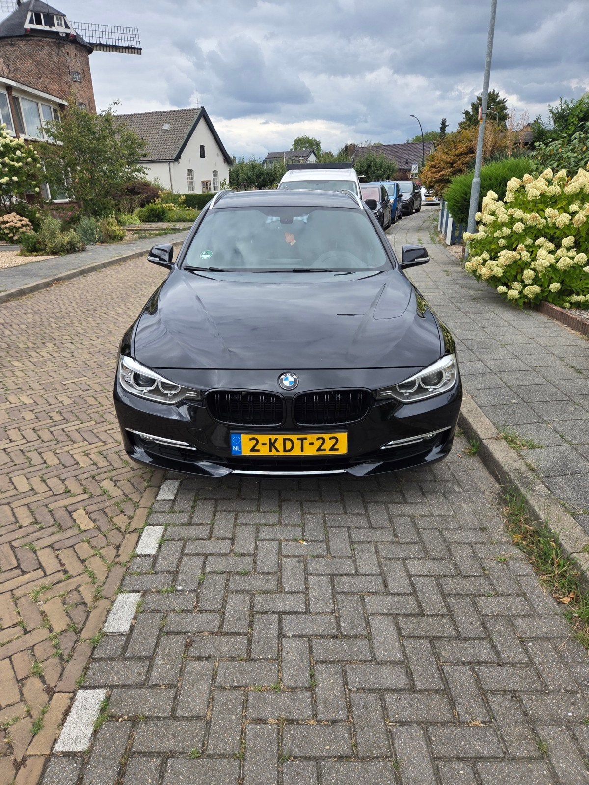 BMW 3-Serie 2.0 328I Touring 2013 Zwart, Auto's, BMW, Automaat, 745 kg, 4 cilinders, Zwart