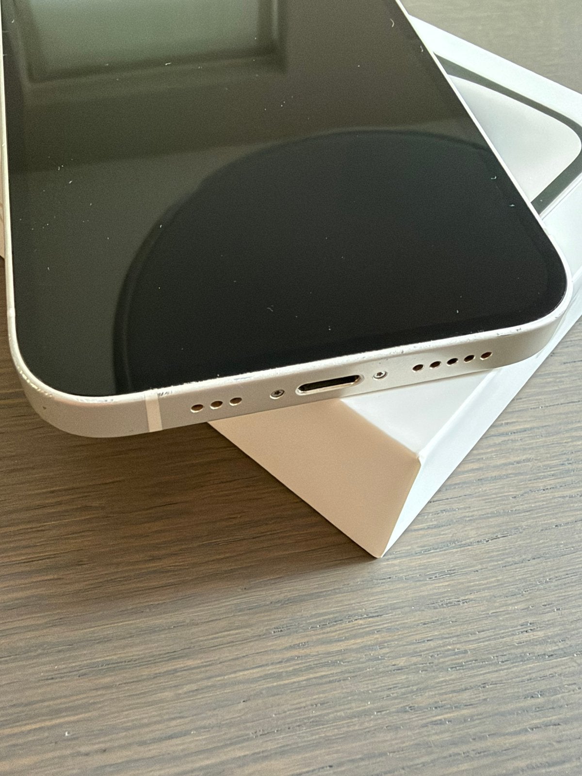 Foto 6 van iPhone 14 wit 256 gb