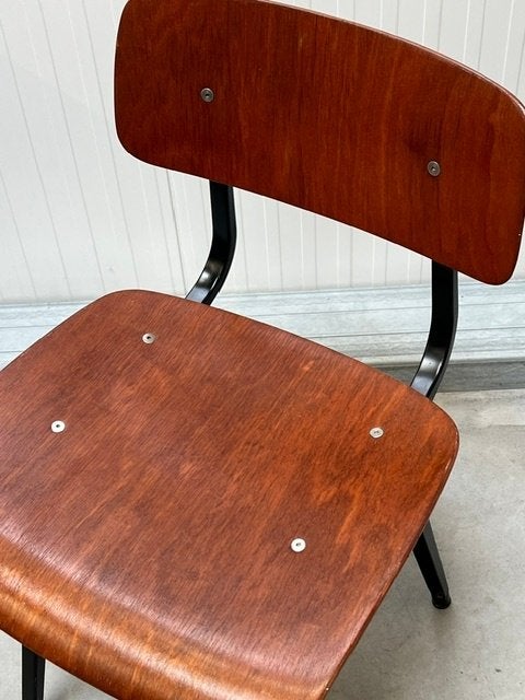 Revolt eettafelstoel Friso Kramer vintage Ahrend stoel 1960s, Ophalen, Gebruikt, Bruin, .