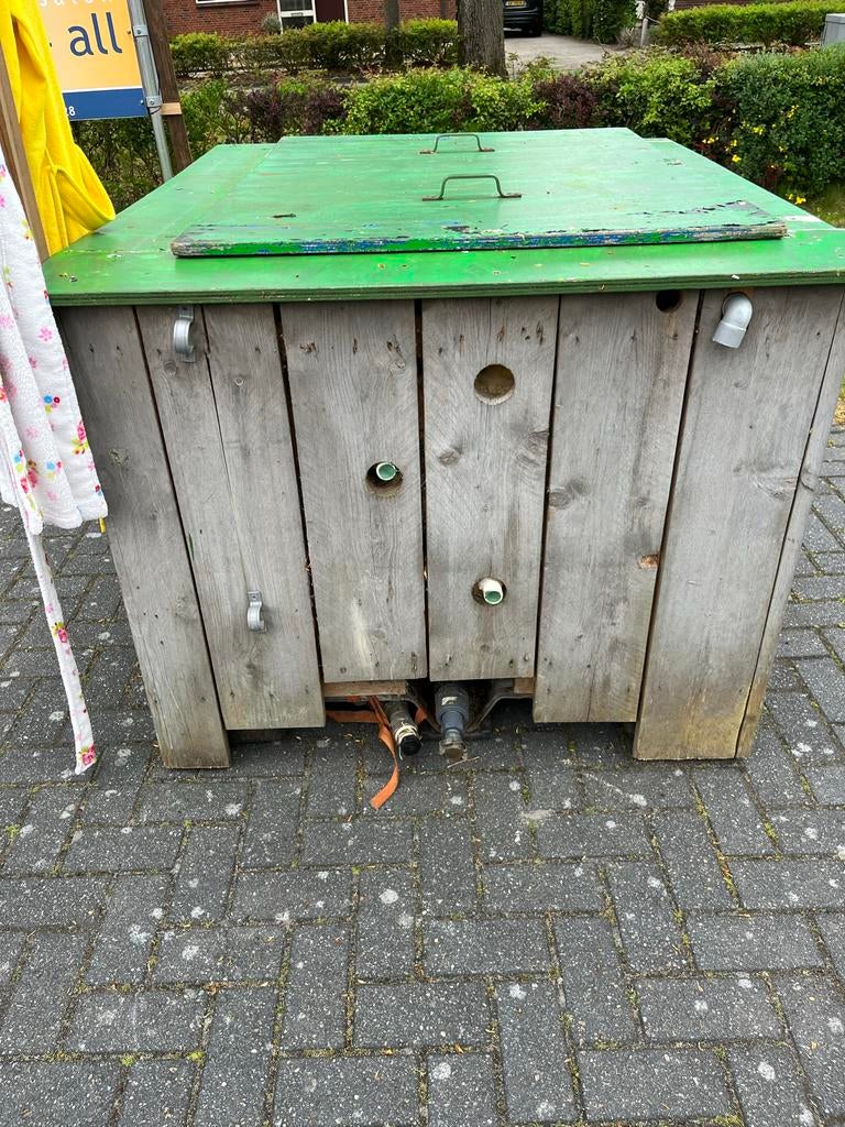 GRATIS Hottub - Zelfbouw Project, Ophalen, Gebruikt, Vast