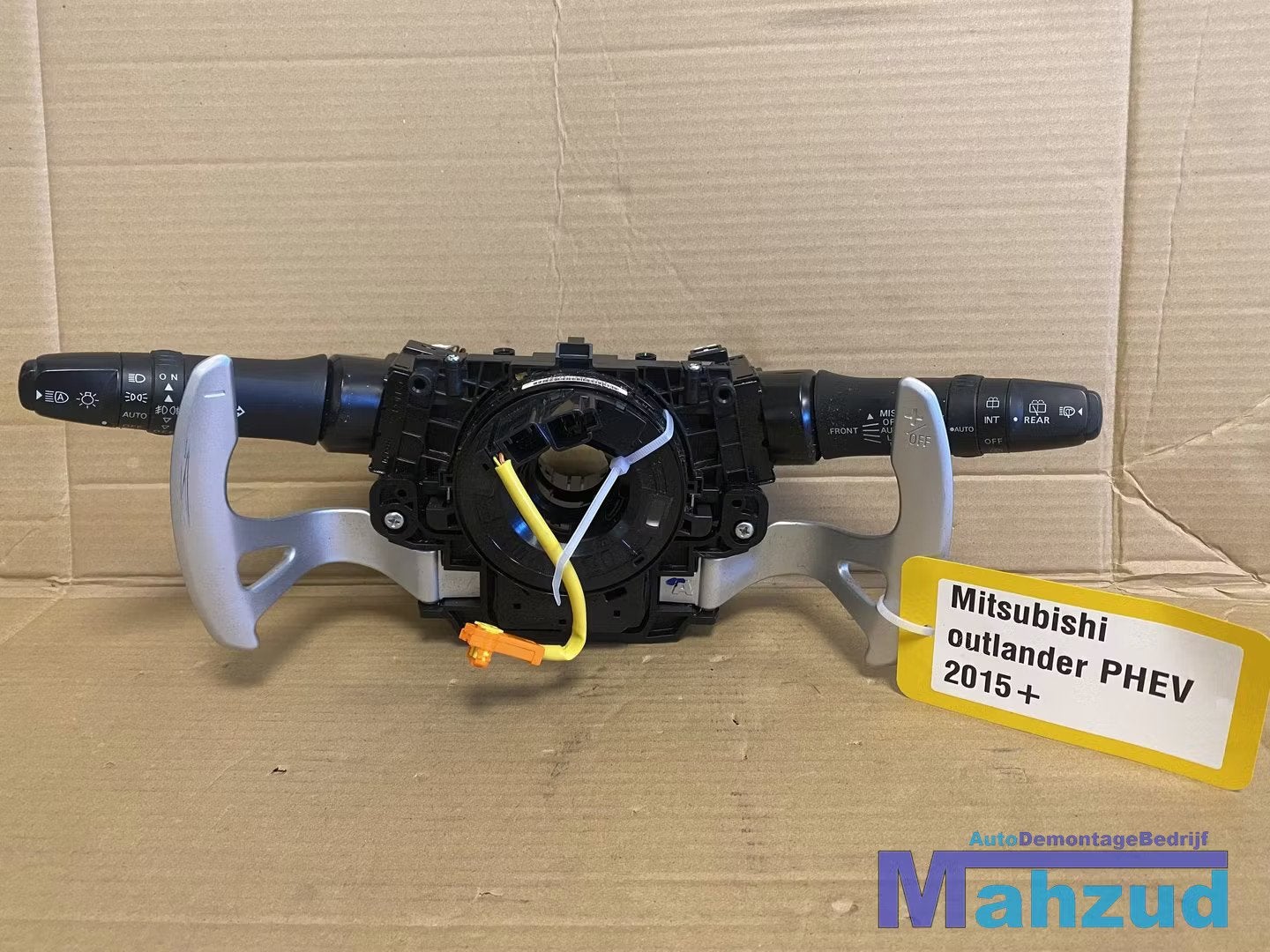 MITSUBISHI OUTLANDER PHEV Stuurkolom schakelaar 2015+, Info@mitsubishi-motors.com, Gebruikt, Mitsubishi Motors Corporation, Ophalen of Verzenden