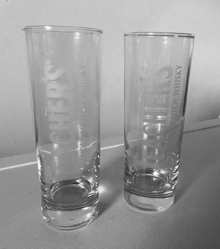 2 Glazen van Teachers blended scotch whisky. H. 16,5 cm., Ophalen of Verzenden, Zo goed als nieuw, Overige typen
