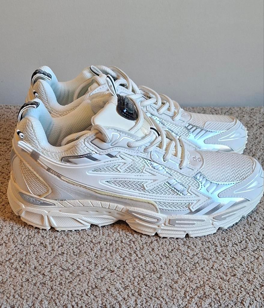 Off-White sneakers wit maat 45, Verzenden, Wit