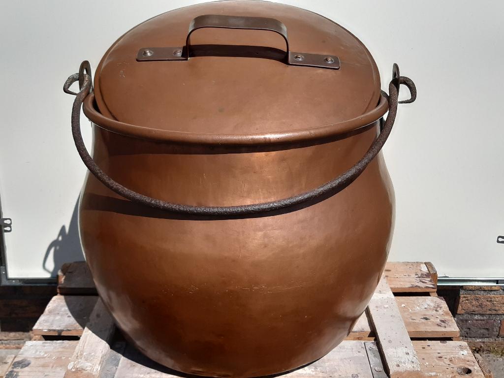 Grotere Koperen ketel met deksel, Ophalen, Koper