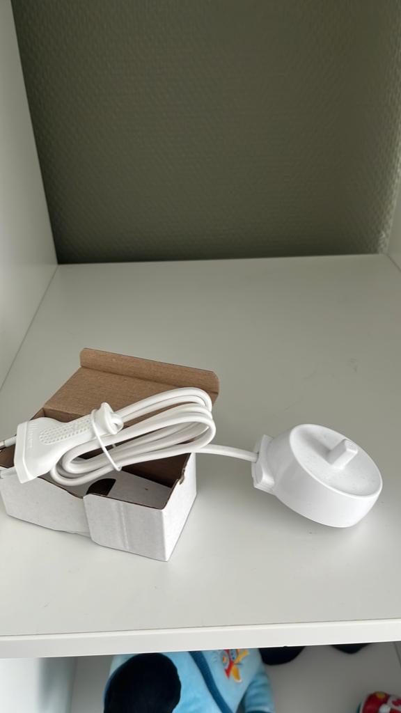 Nieuwe Braun Elektrische Tandenborstel Oplader Type 3757, Ophalen, Gebruikt, Mondverzorging
