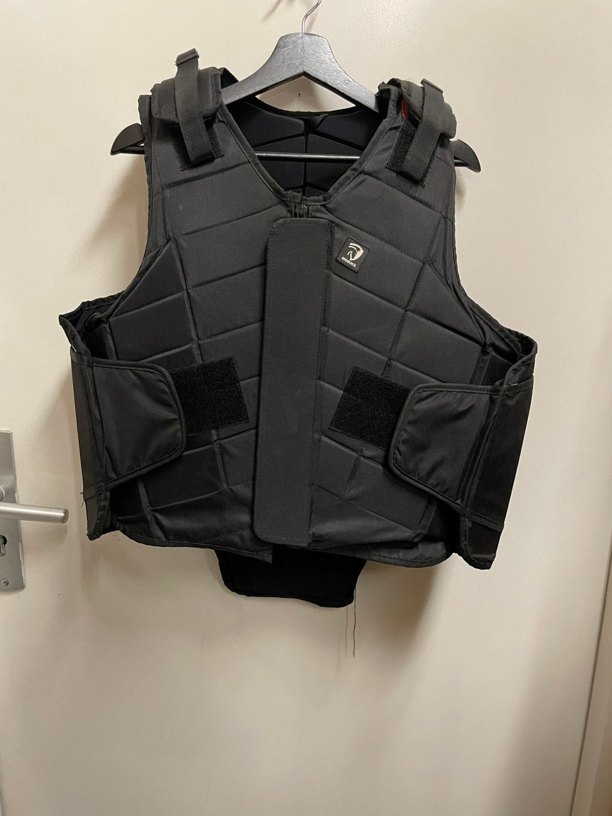 Horka Bodyprotector Adult L zwart, Ophalen of Verzenden, Zo goed als nieuw, Springen, Bovenkleding